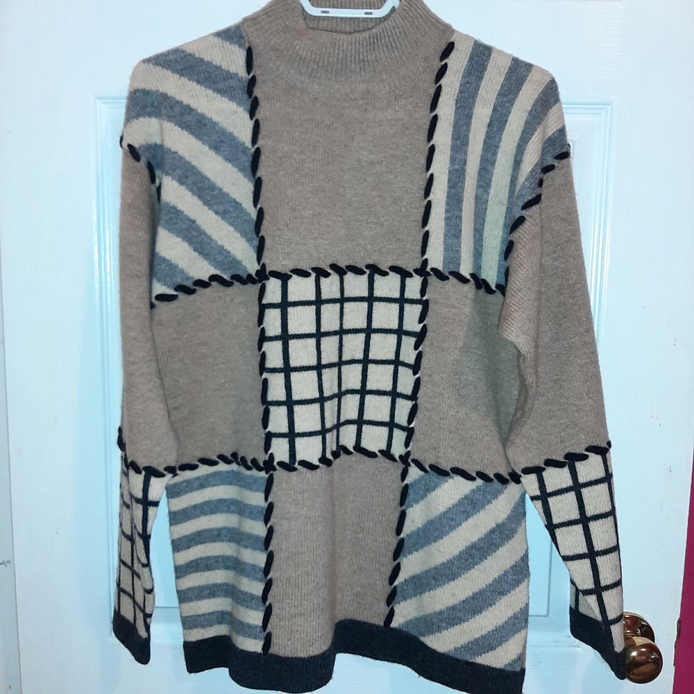 SJS Textured Vintage Wool Sweater